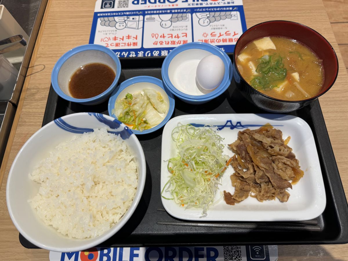 松屋 得朝牛皿定食