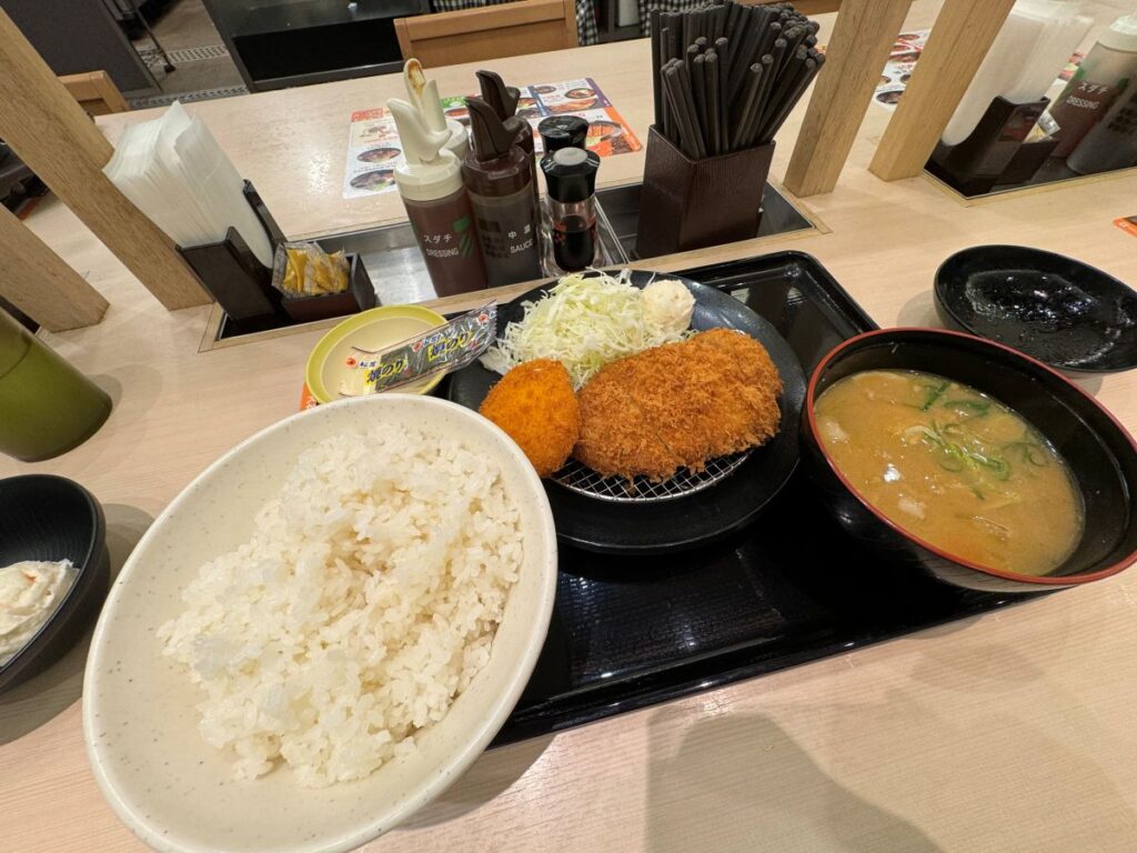 得朝ロースかつ定食