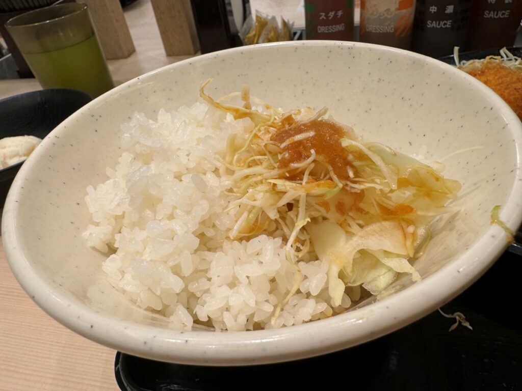 松のやご飯キャベツ