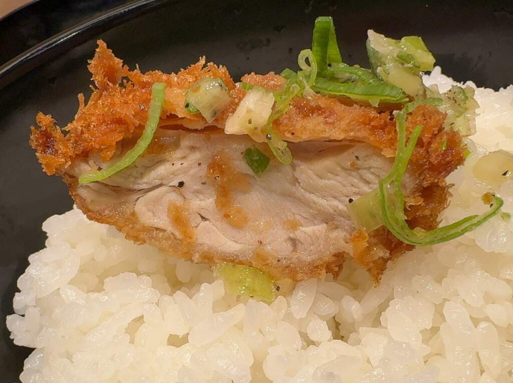 ネギ塩チキンかつ定食